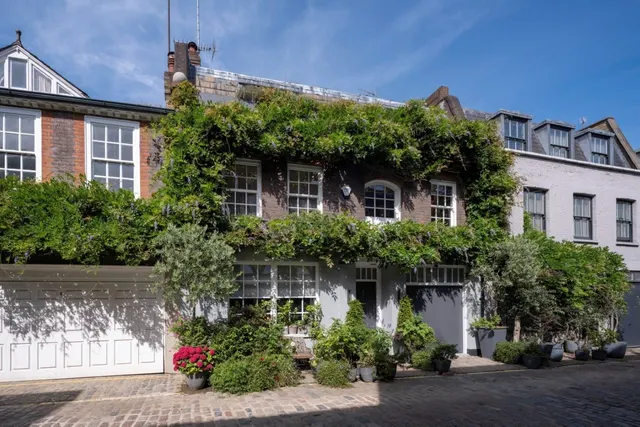 Devonshire Close, Marylebone, London, W1G 7BA, photo 1