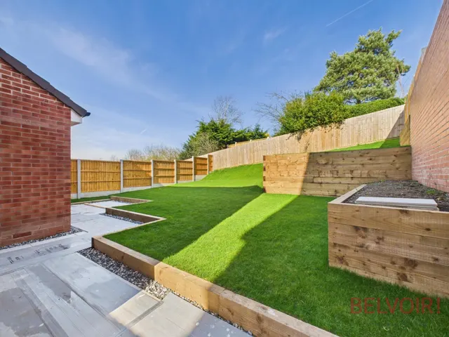 Photo 2 — The Poplar, High Oakham Ridge, Mansfield, NG18