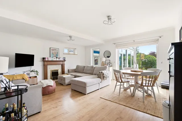 Marshalls Way, Wheathampstead, AL4, photo 2