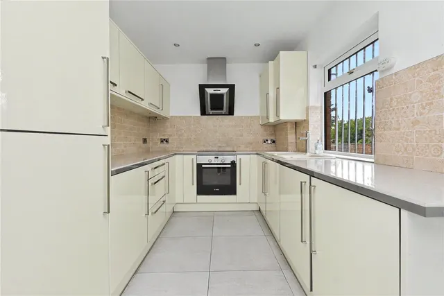 Miles Hill View, Leeds, LS7, photo 3
