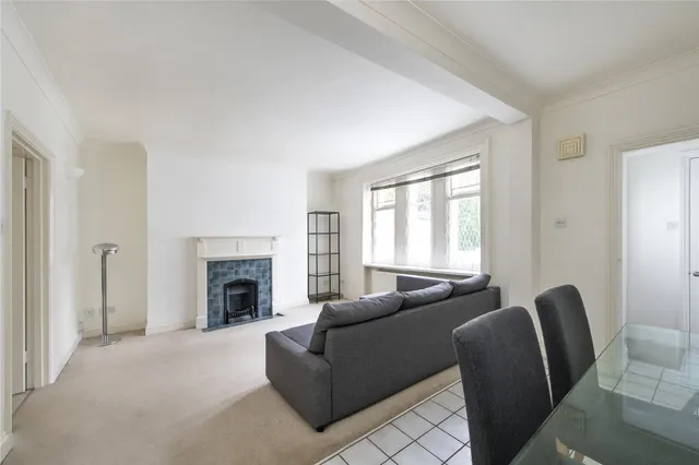 Clarendon Road, London, W11, photo 3