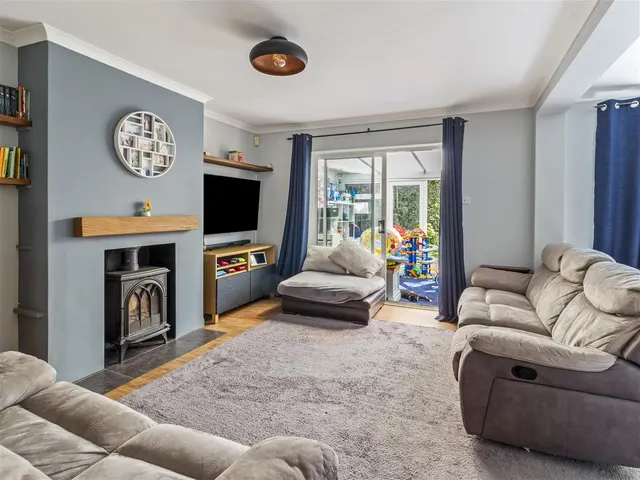 Photo 3 — Nelson Road, Goring-By-Sea, Worthing