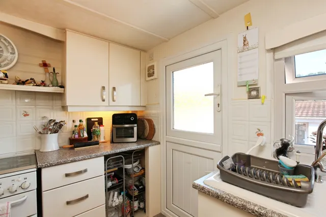 Photo 3 — Grange Road, Paignton