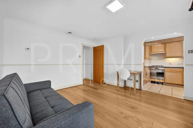 High Timber Street, St, EC4V, photo 3
