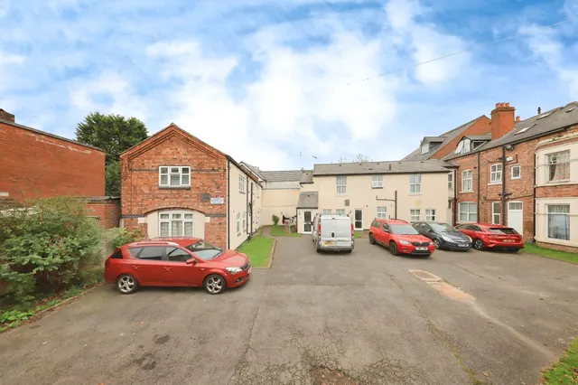 Photo 3 — Crawford Road, Merridale, Wolverhampton