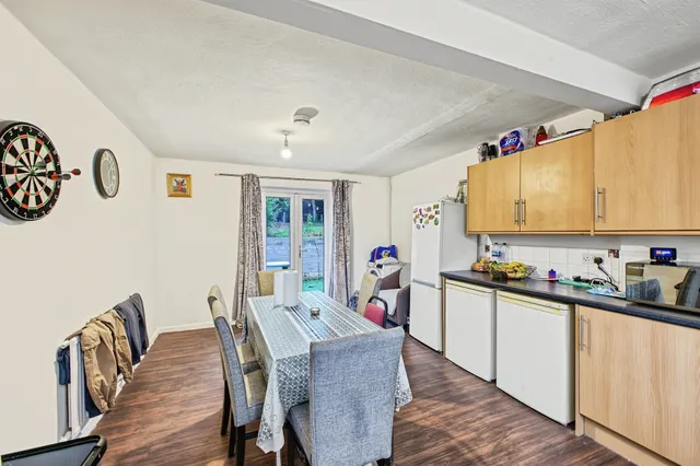 Chalcombe Avenue, Northampton, NN2, photo 3