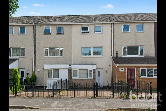 Courtenay Gardens, St Ann's, NG3, photo 1