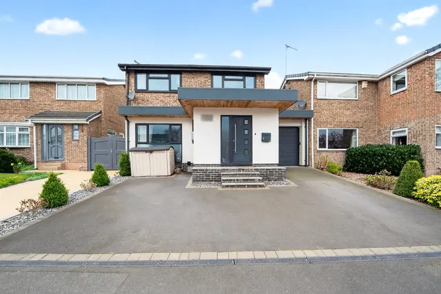 Coniston Road, Dronfield, photo 1
