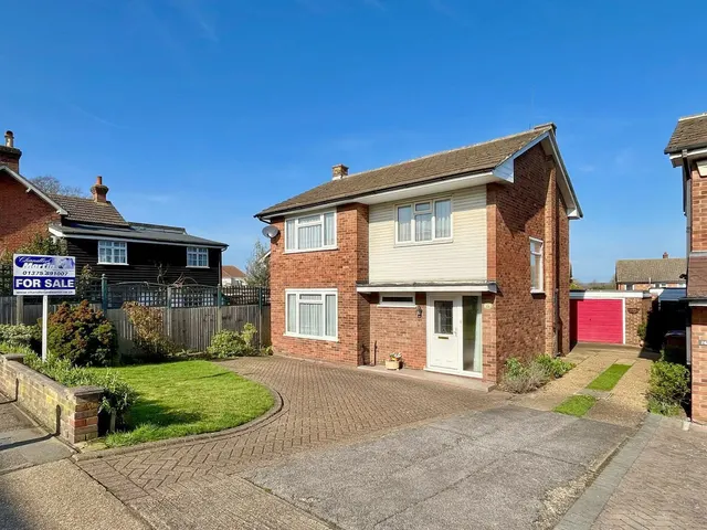 High Road, Orsett Village, RM16, photo 1
