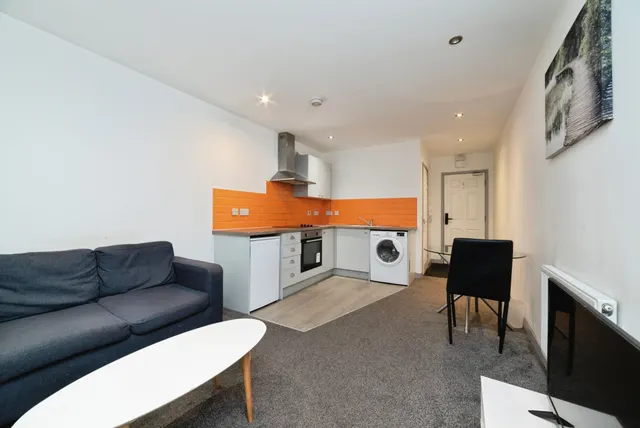 Anlaby Road, Hull, HU1, photo 1