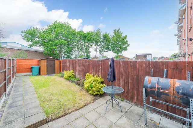 Willenhall, WV13, photo 2