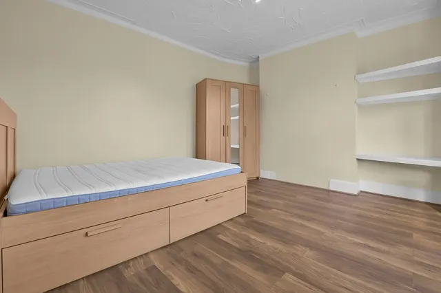 Barmouth Road, London, SW18, photo 3