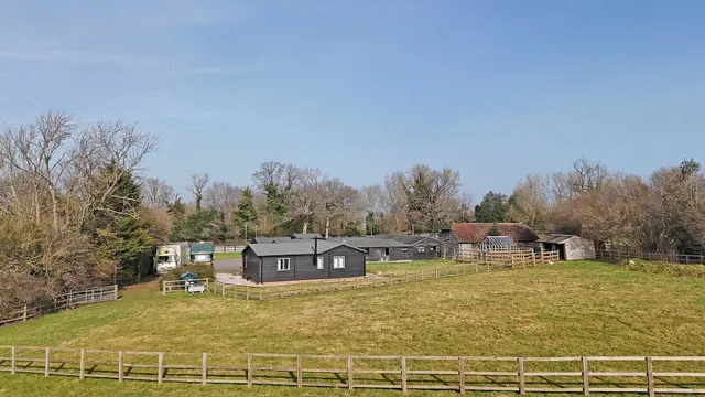 Photo 3 — The Haven, Billingshurst, RH14