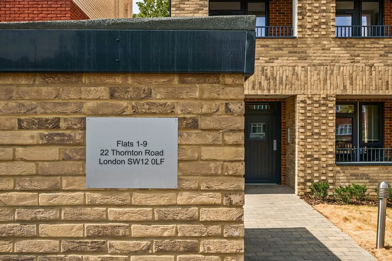 22 Thornton Road, photo 2