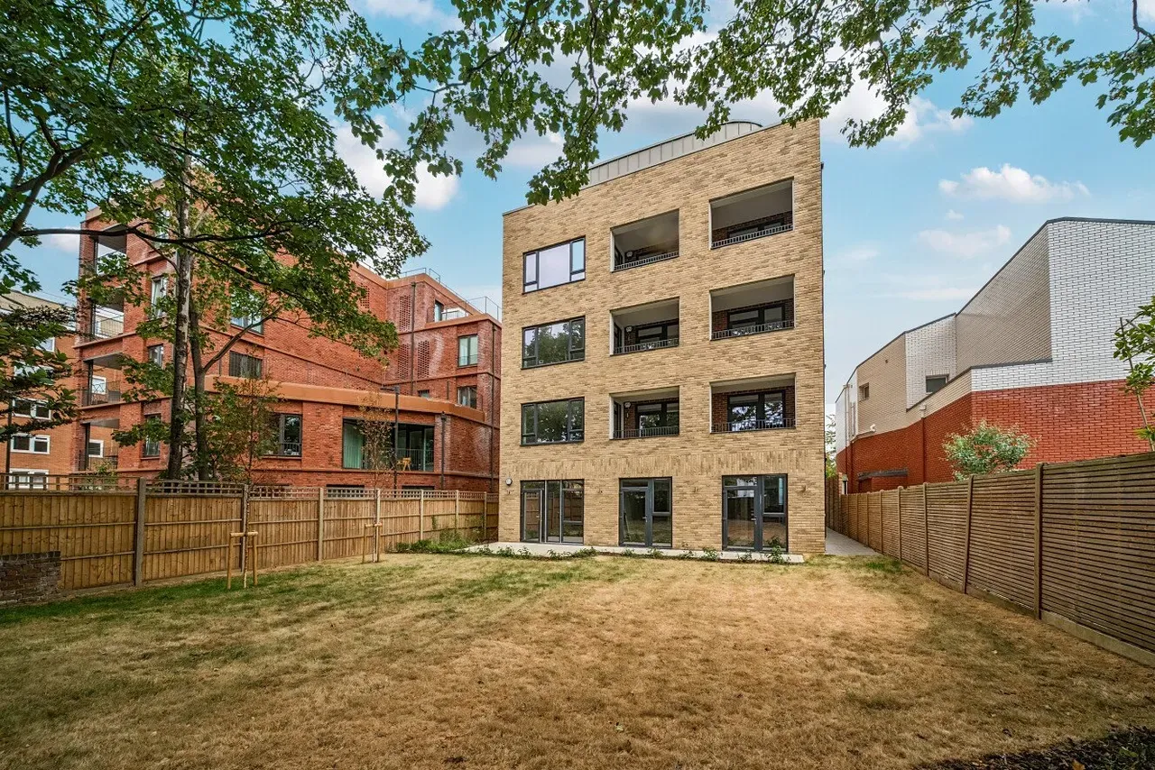 22 Thornton Road, photo 4