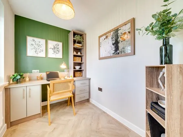 Aldhurst View, photo 3