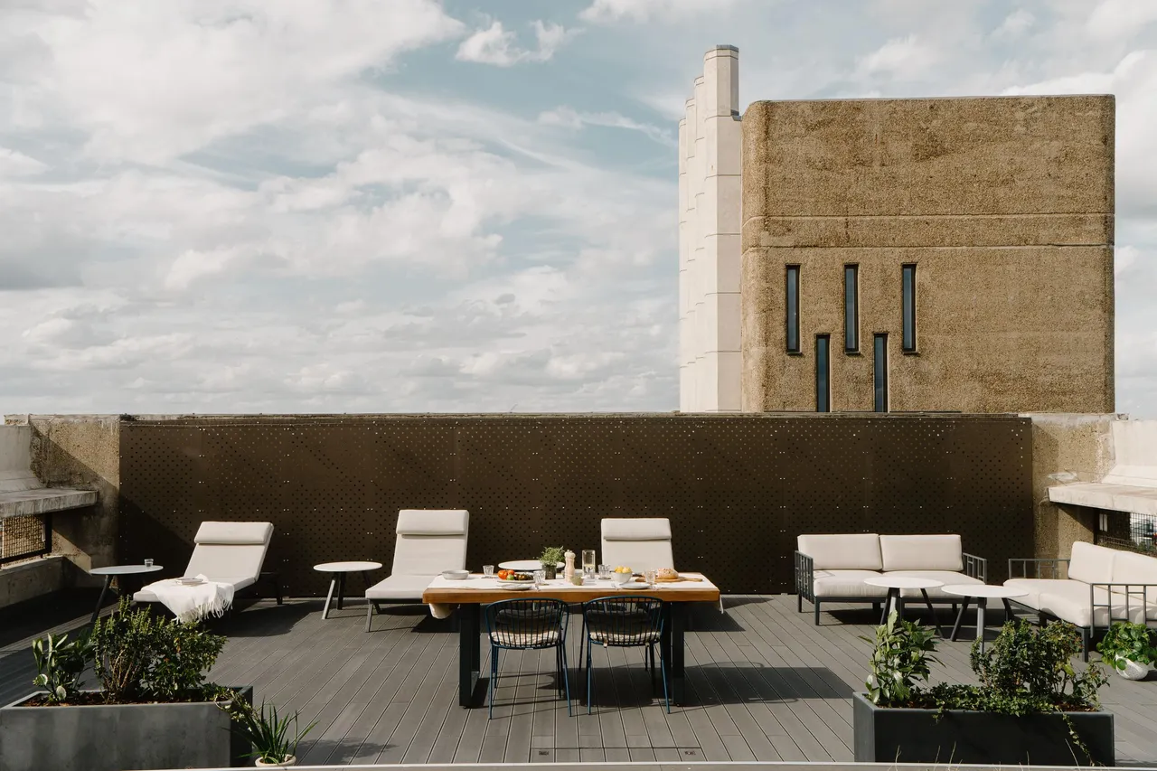 Balfron Tower rooftop terrace and exterior