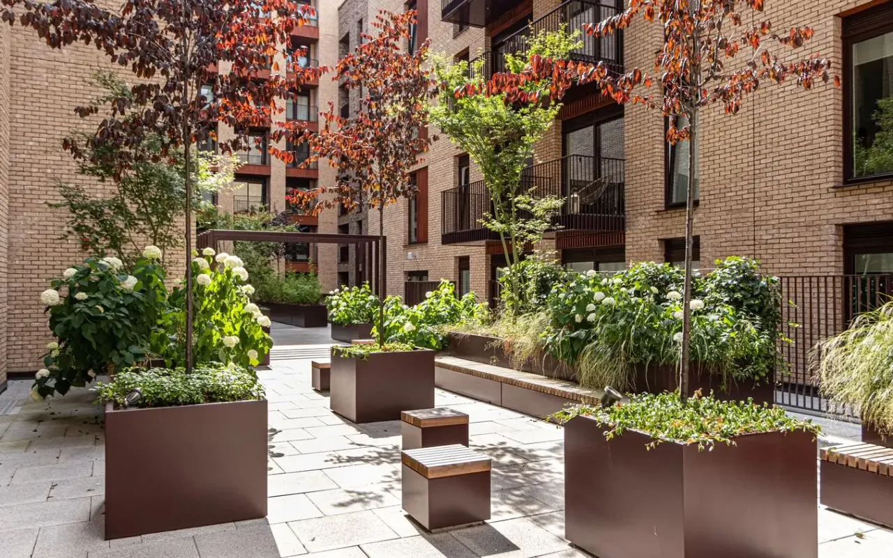 Baltic Yard — Landscaped courtyard