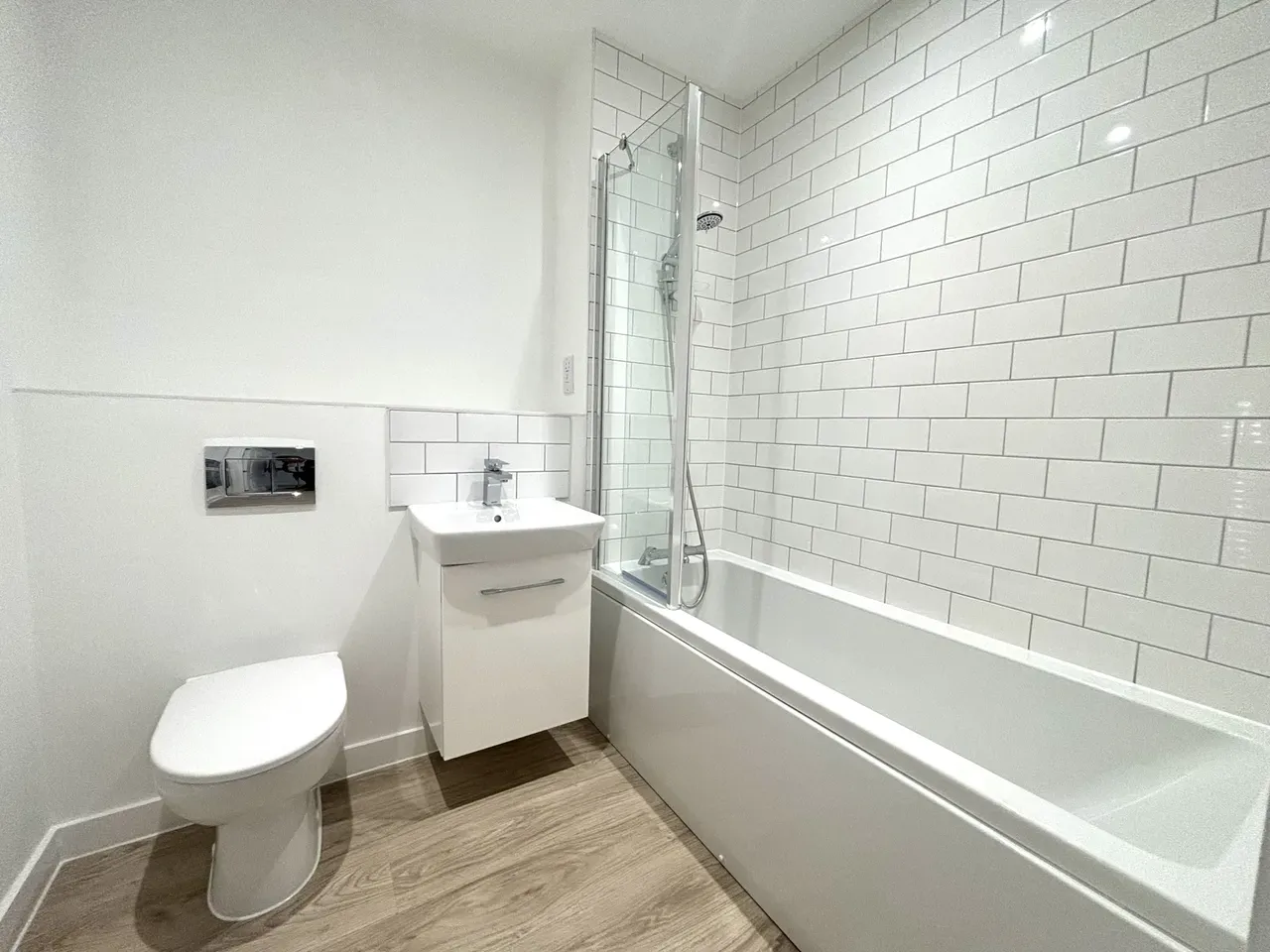 Belgrave Village, photo 10