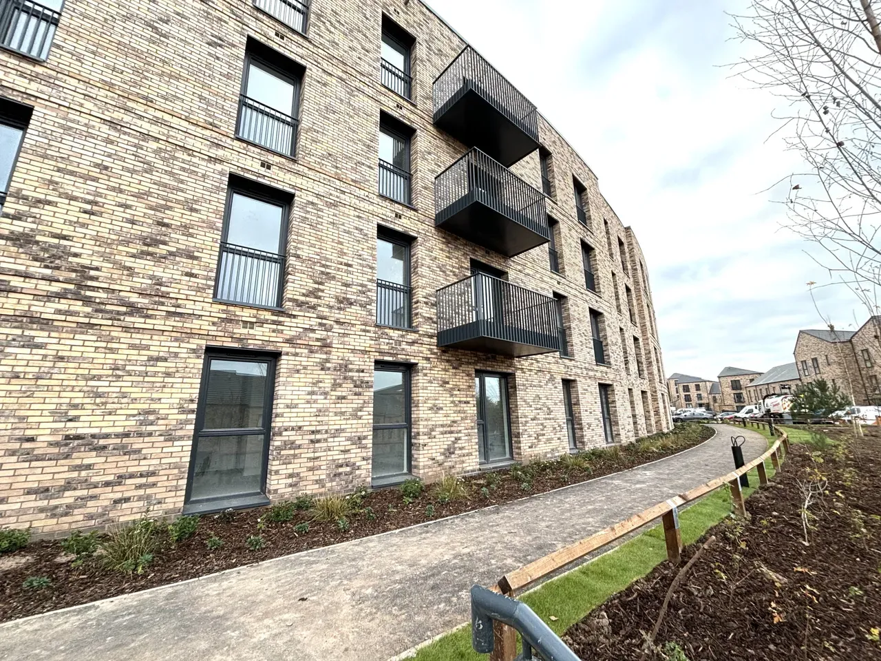 Belgrave Village, photo 7