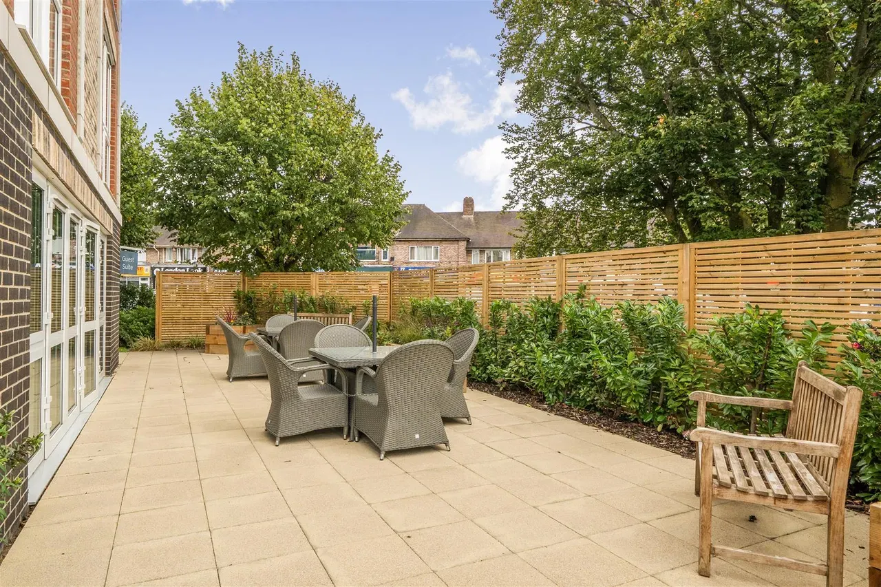 Bower Lodge, photo 3