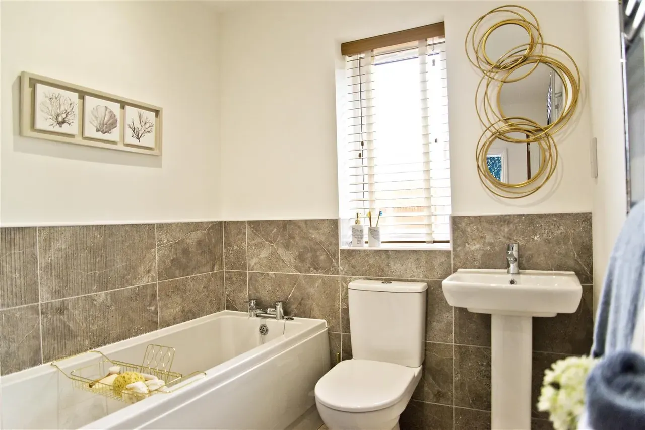 Bramley Drive, photo 5