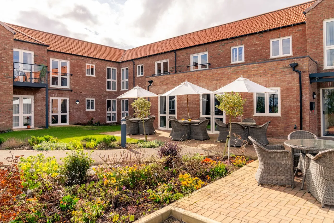 Brigg Court, photo 5