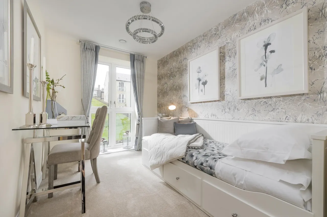 Brooke Dene Court, photo 6