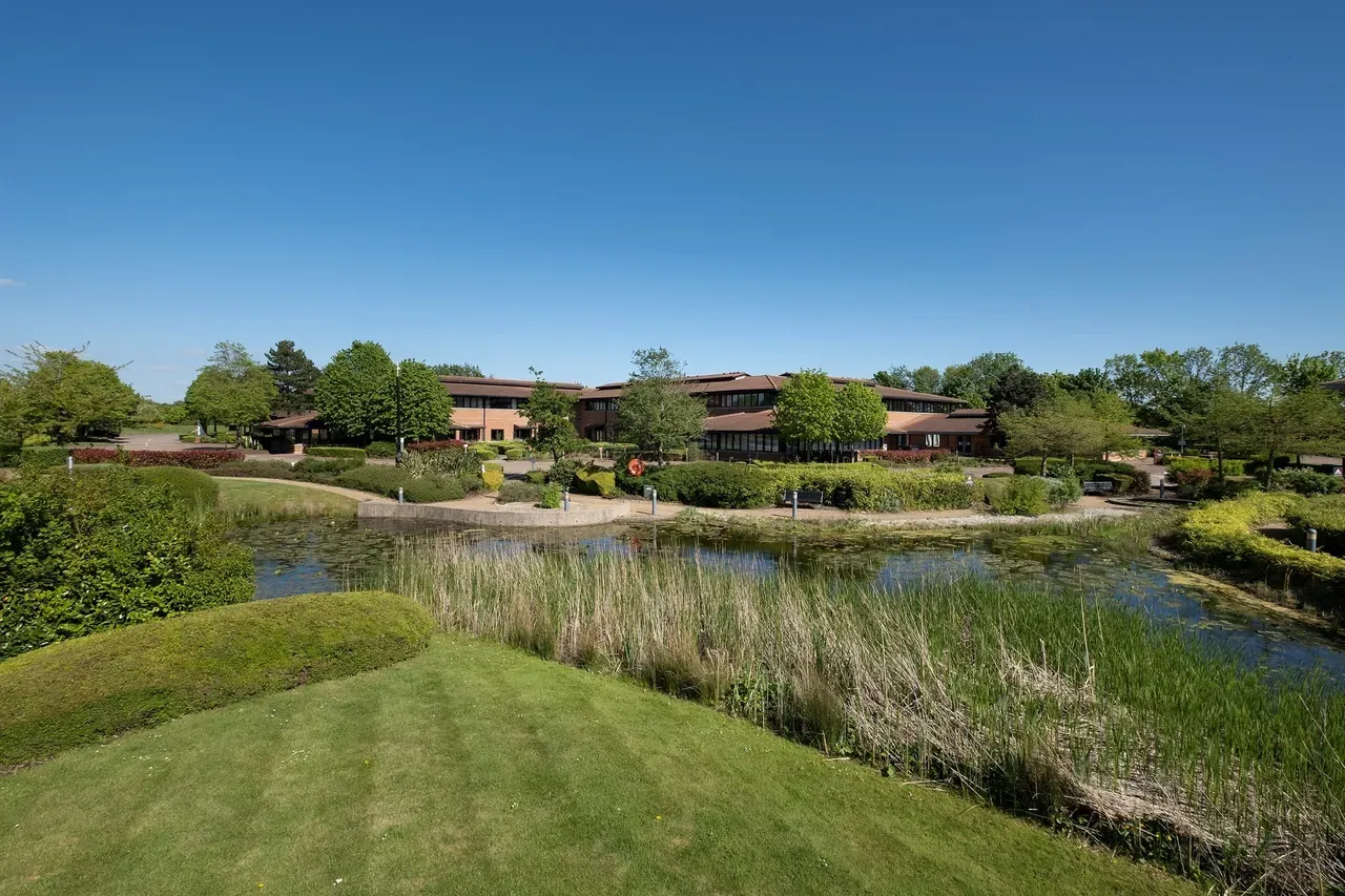 Caldecotte Lake Residential, photo 3