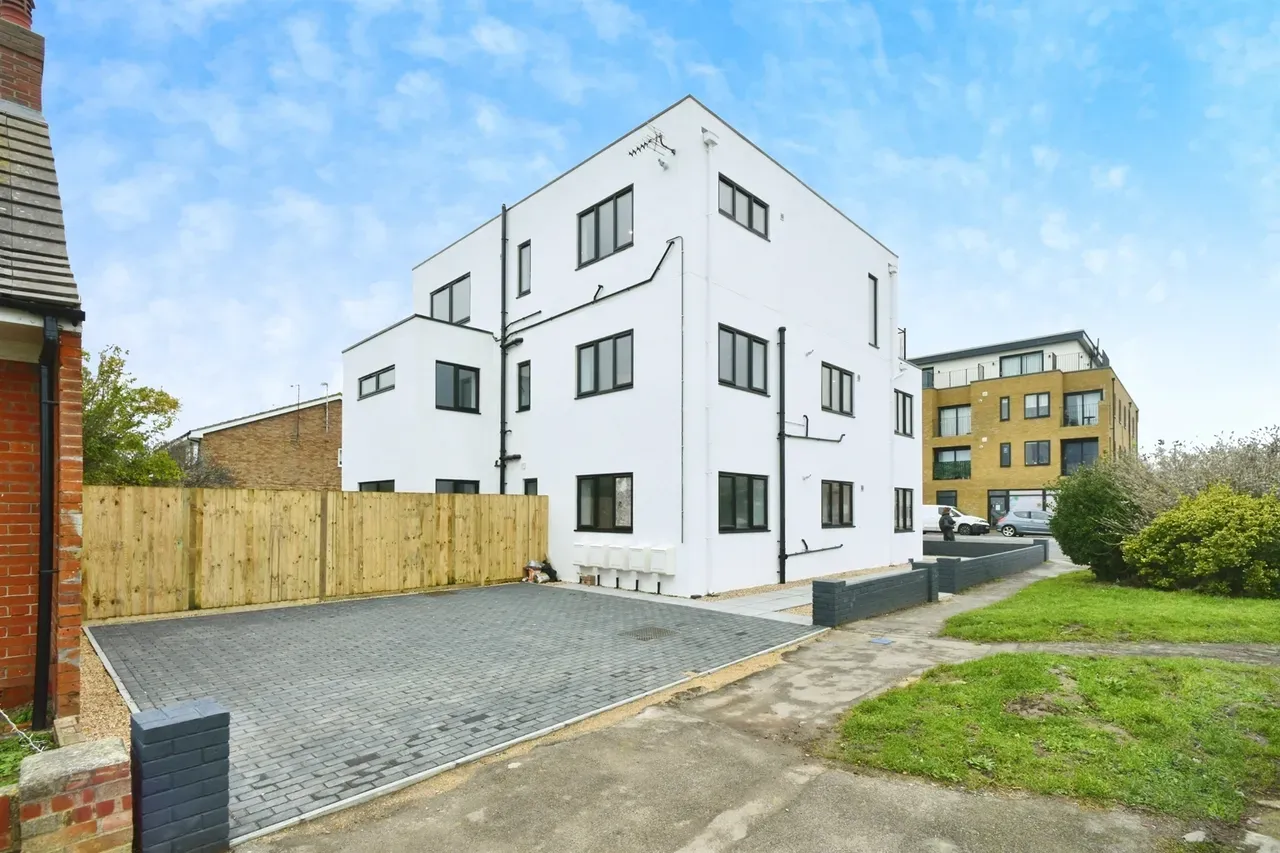 Caxton House, photo 2