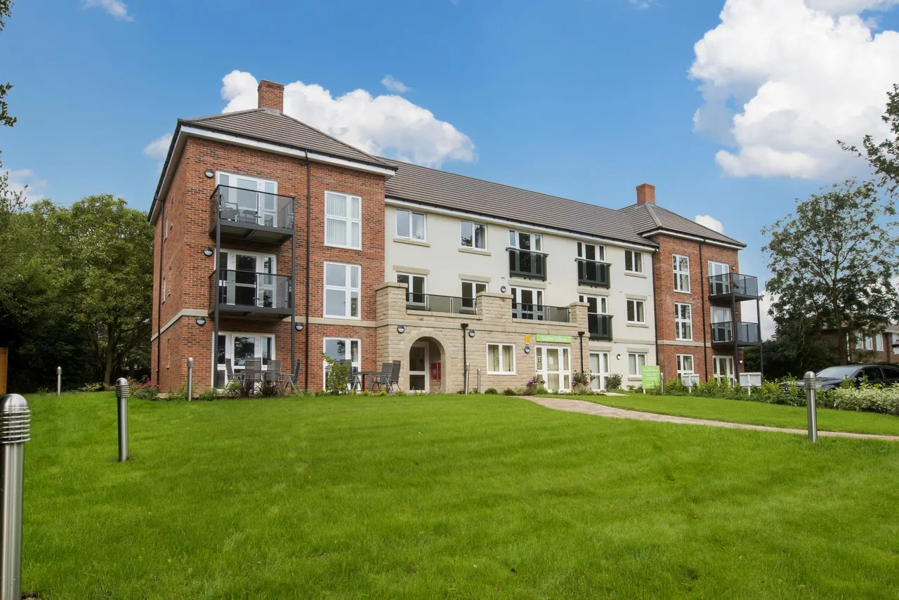 Chestnut Court, photo 3