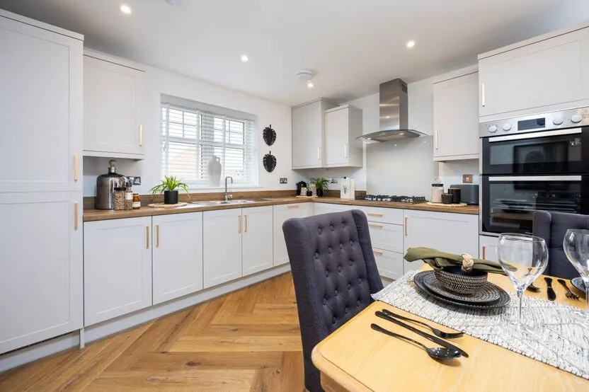 Clover View, Boulton Moor, Derby, photo 6
