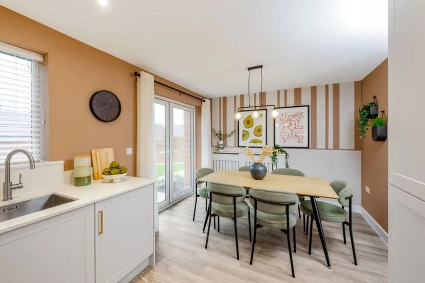 Clover View, Boulton Moor, Derby, photo 8