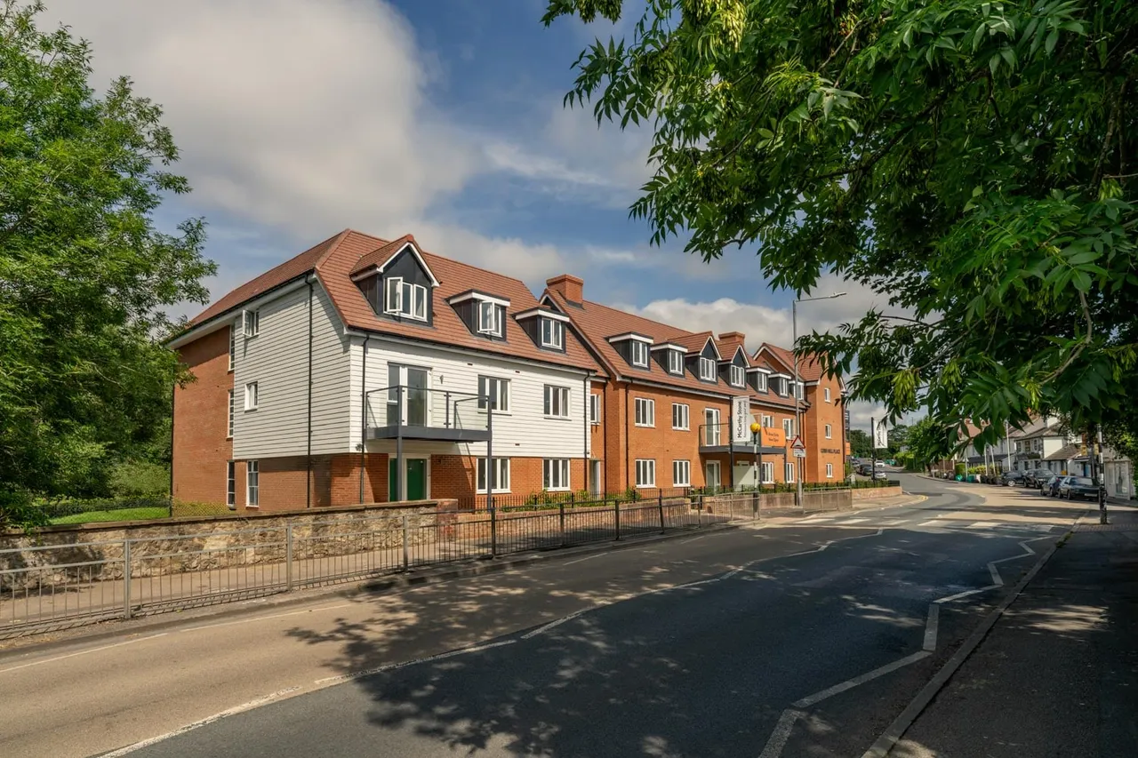 Corn Mill Place, photo 2