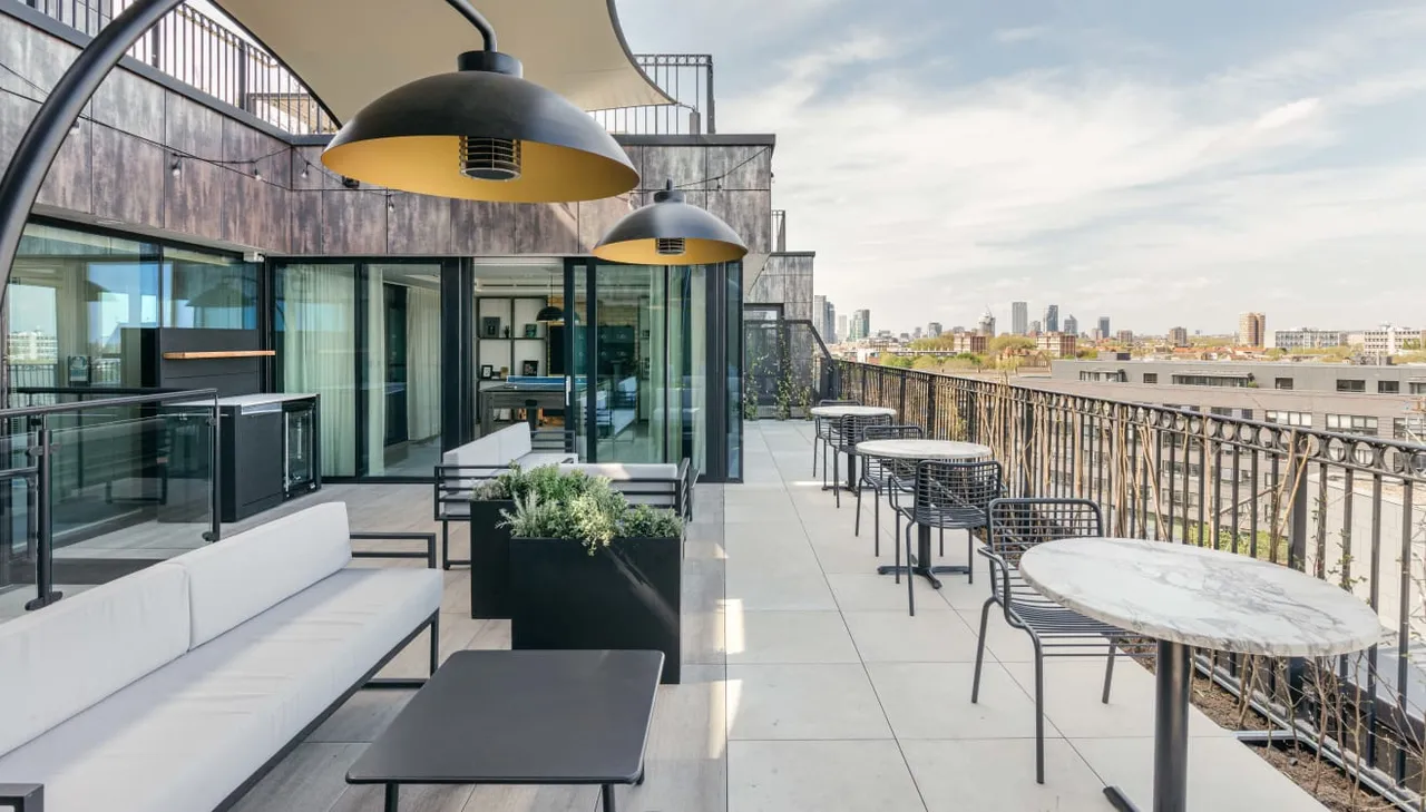 Dressage Court, Shoreditch: new homes by Essential Living