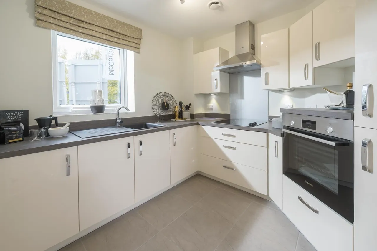 Elizabeth Place, photo 7