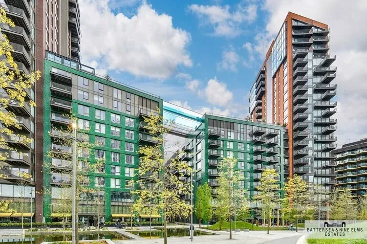 Green-fronted residential blocks