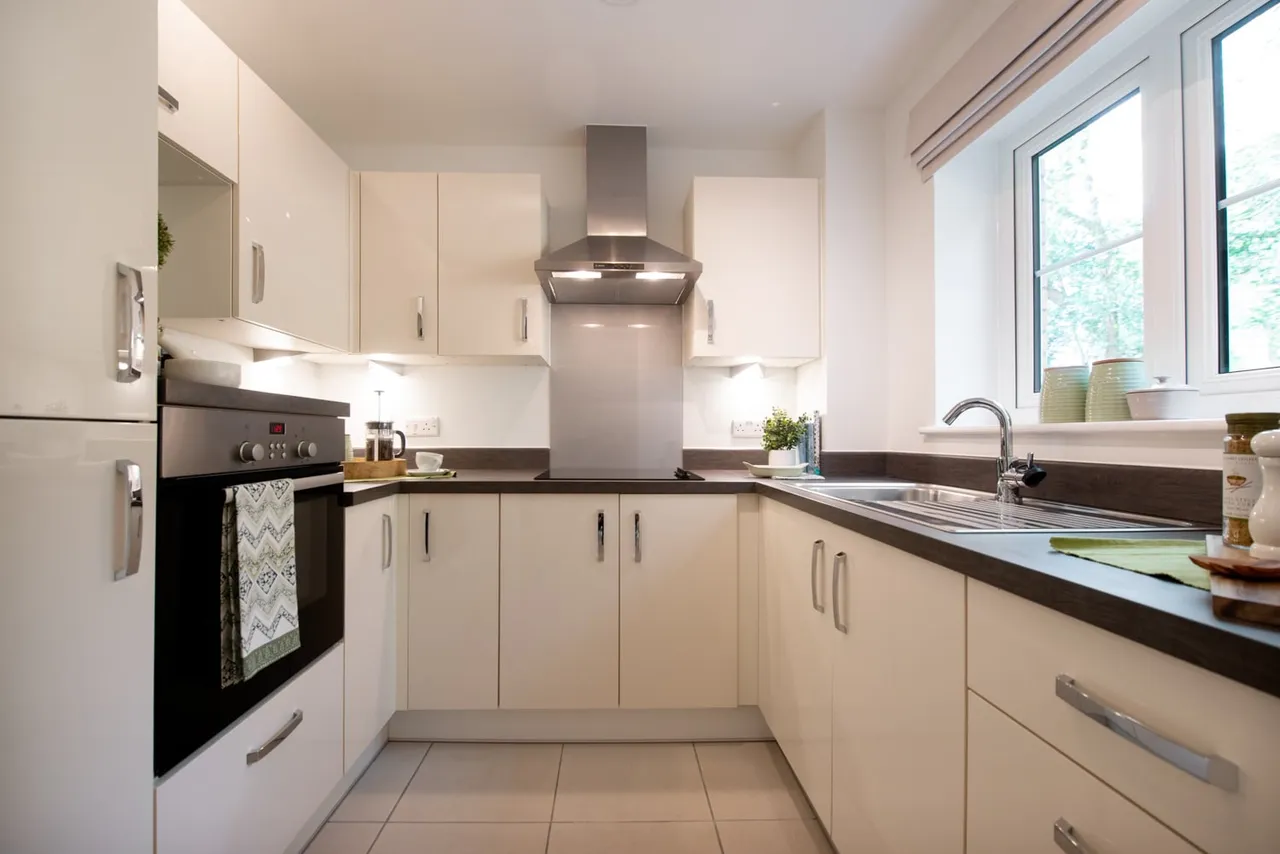 Fern Court, photo 5
