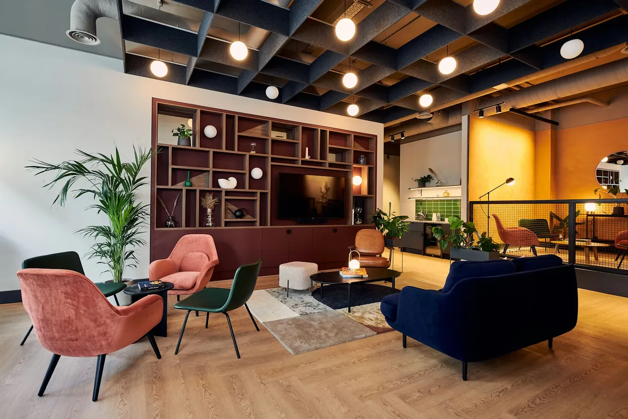 Resident lounge