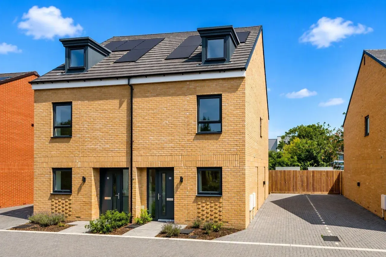 Ghyllgrove Place, photo 2