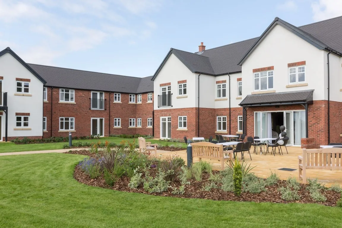 Gibson Court, photo 2