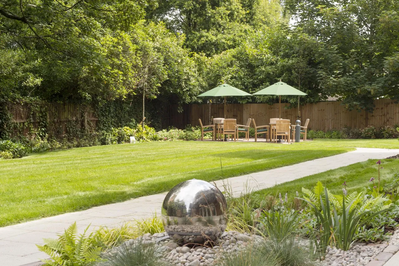 Hampson Court, photo 10