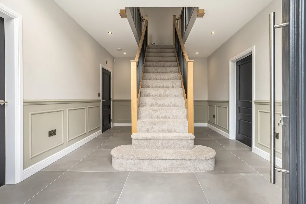 Howieson Court, photo 2