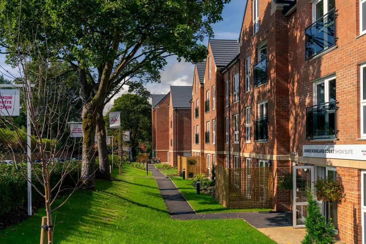 Kings Scholars Court, photo 3