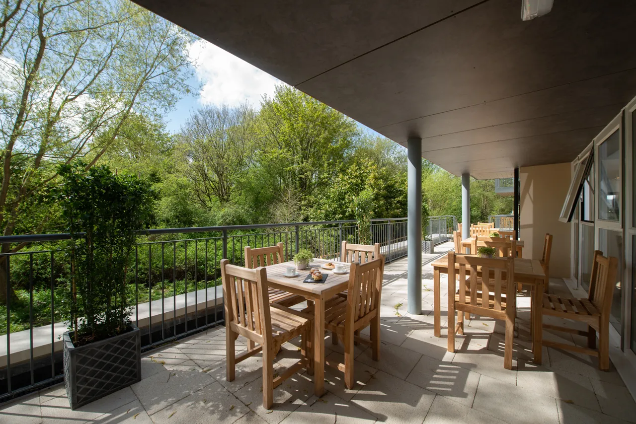 Lambrook Court, photo 10