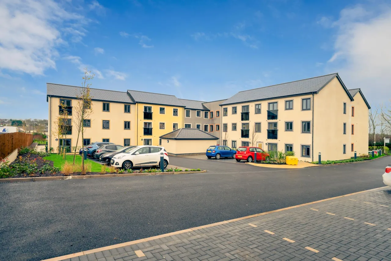 Lancaster Court, photo 4