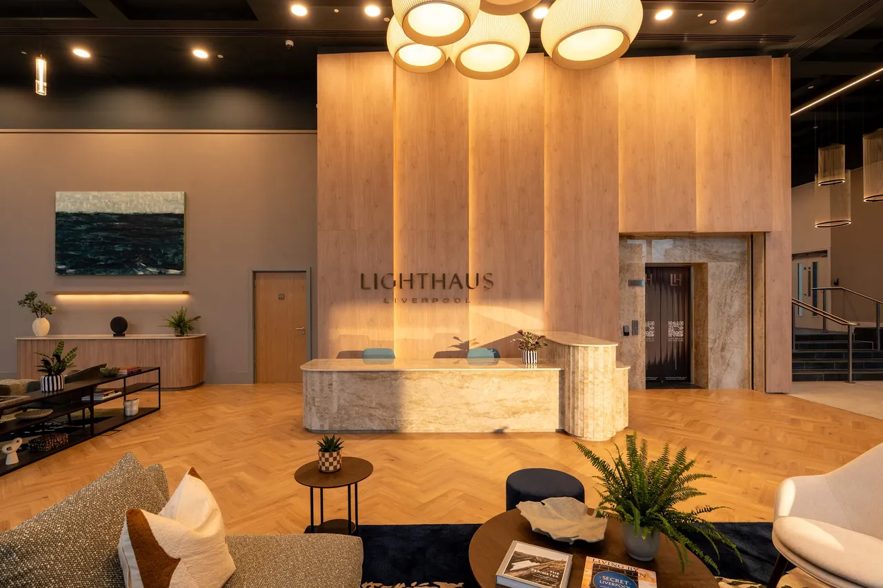 Lighthaus, photo 2