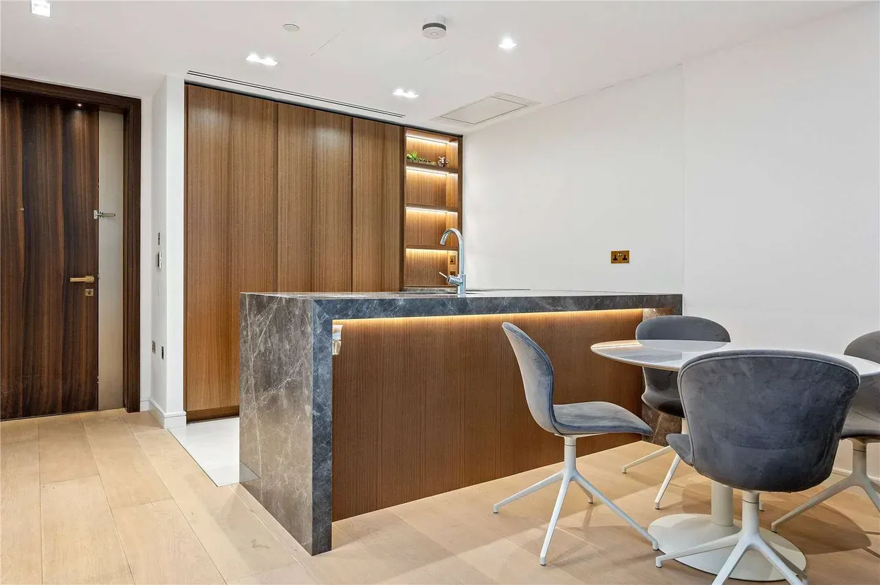 Lincoln Square Residences, Holborn, photo 12