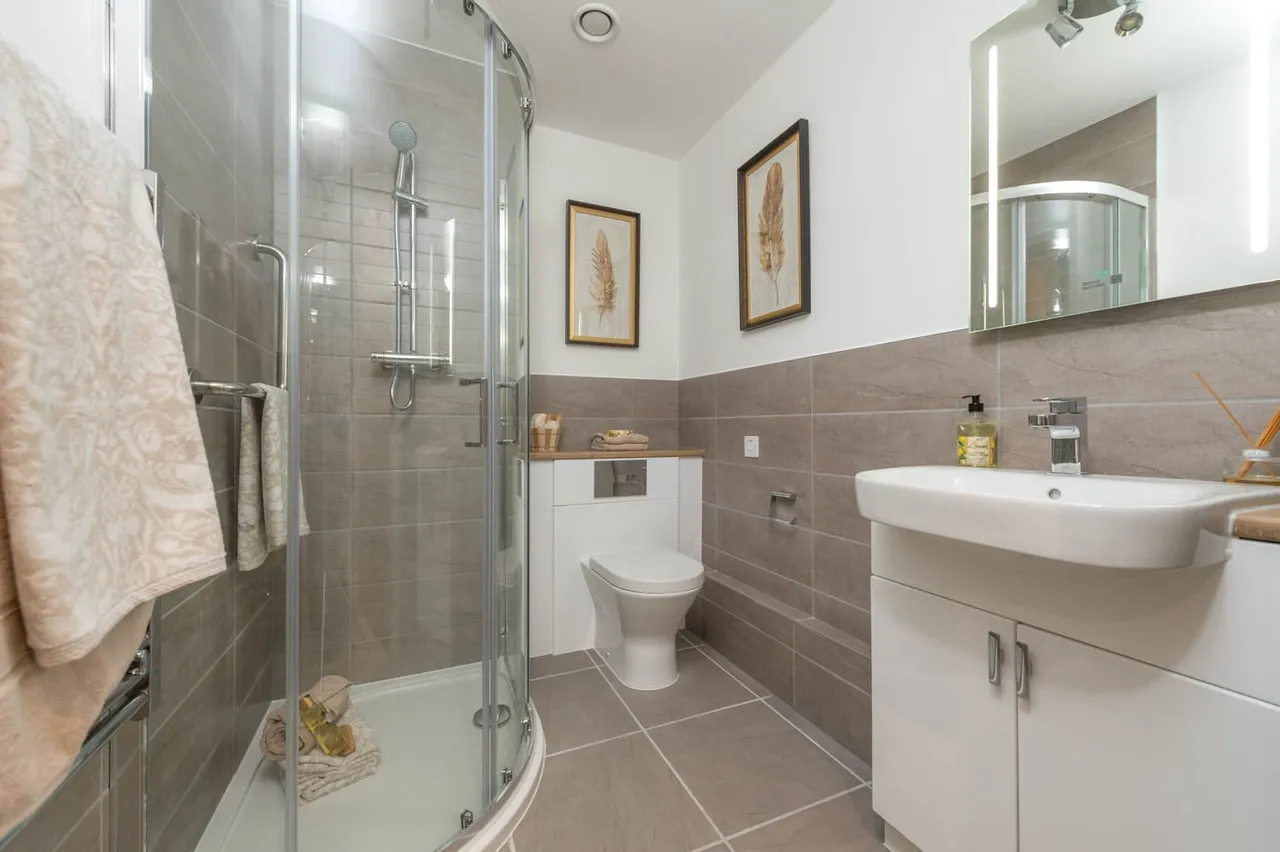 Louis Arthur Court, photo 7