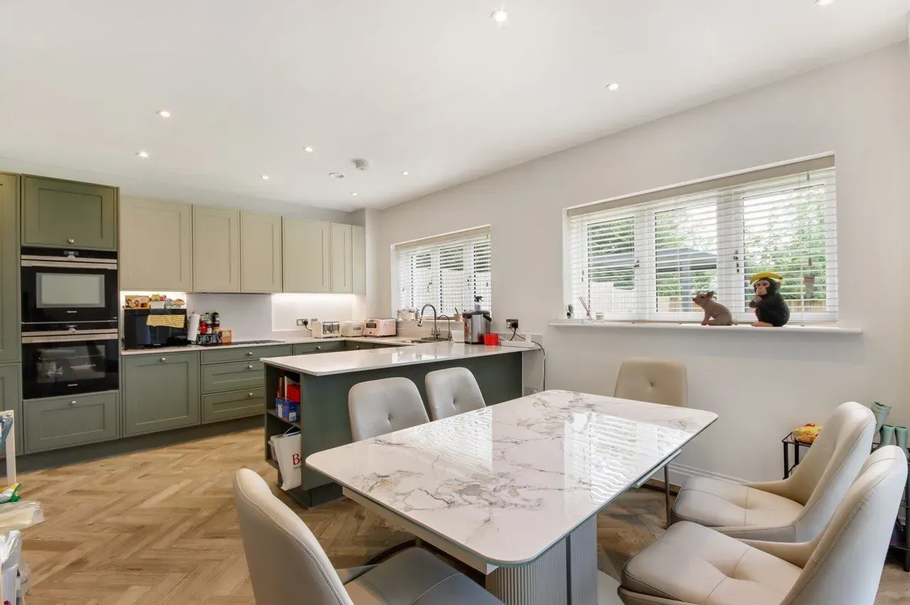 Oakhill House, photo 2